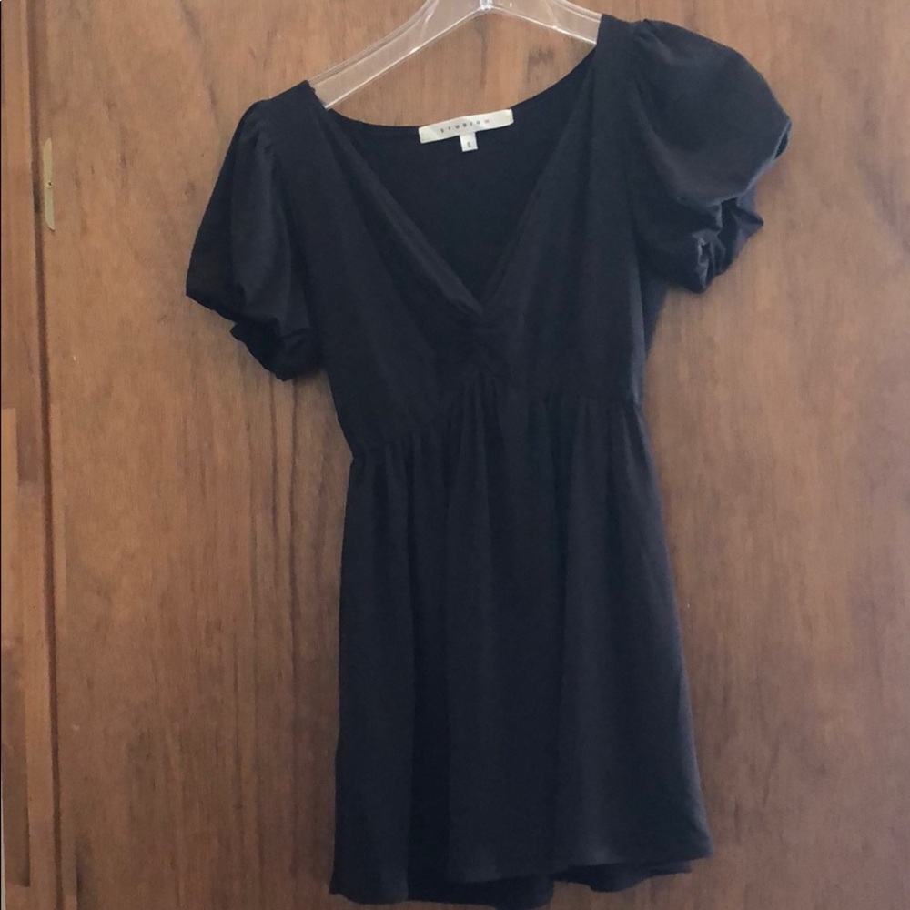 Dress top